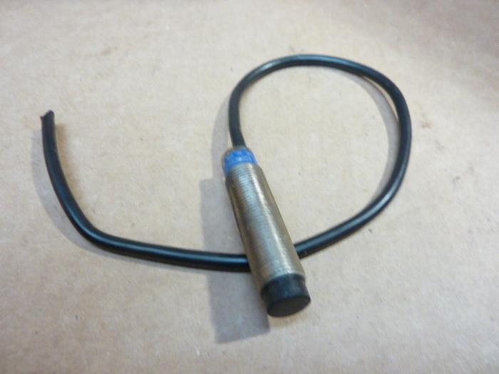 Used TELEMECANIQUE Sensor XS2M12PA340 #40829