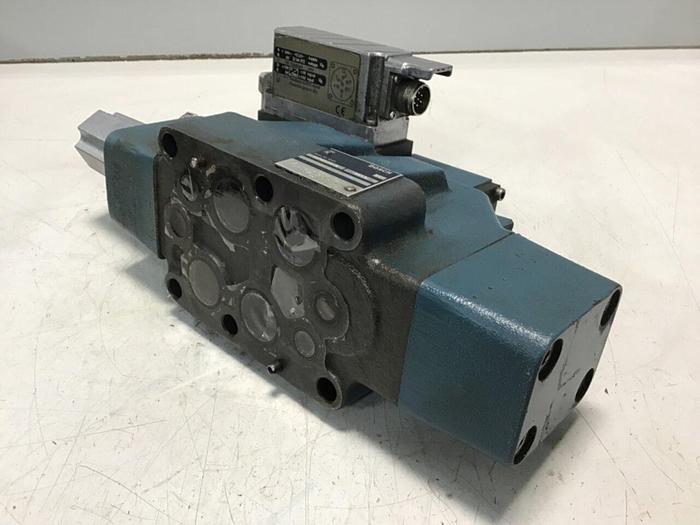 Used BOSCH SERVO Proportional Valve 0 811 404 615 USED