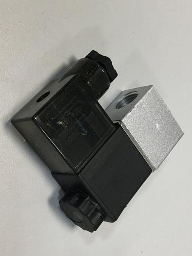 AIRTAC Solenoid Valve 2V025-08 #102239