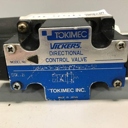 Used TOKIMEC Directional Control Valve DG4V-3-2A-M-P7-H-7-52 #95536
