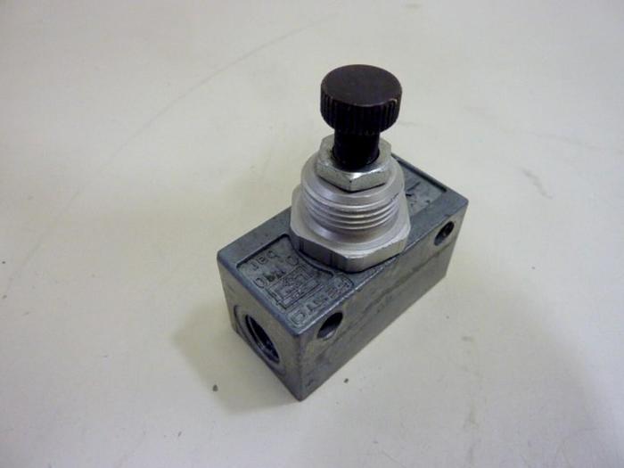 Used FESTO One-Way Flow Control Valve GRA-1/4B #66171