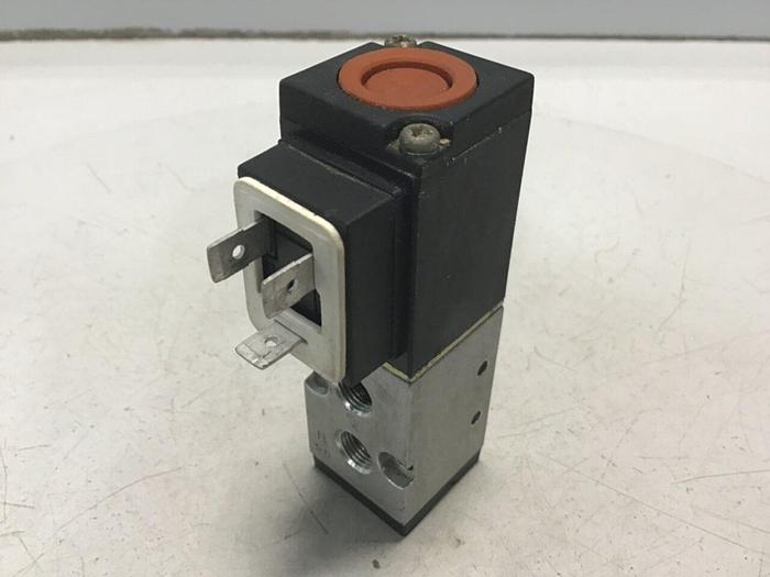 Used KOGANEI Air Valve 100-4E1-39-SR #124302