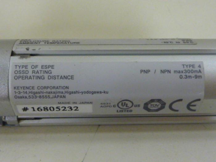 Used KEYENCE CORP Light Curtain Transmitter SL-C32H-T #79664