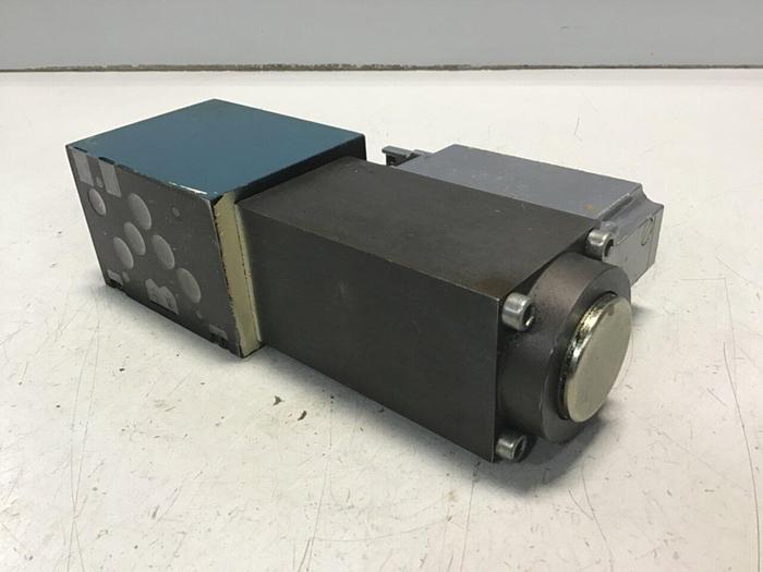 Used BOSCH SERVO Proportional Valve 0 811 404 752 USED