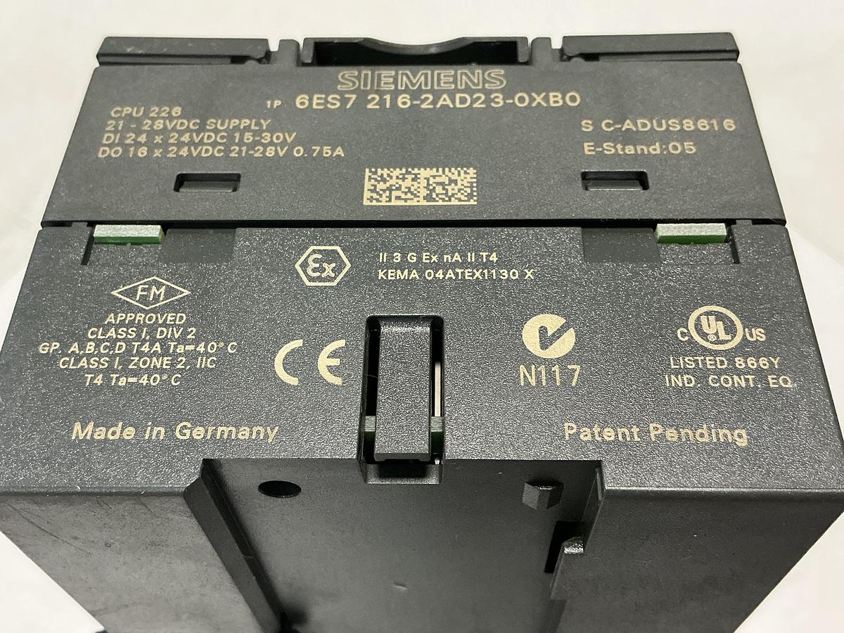 Used SIEMENS 6ES7 216-2AD23-0XB0
