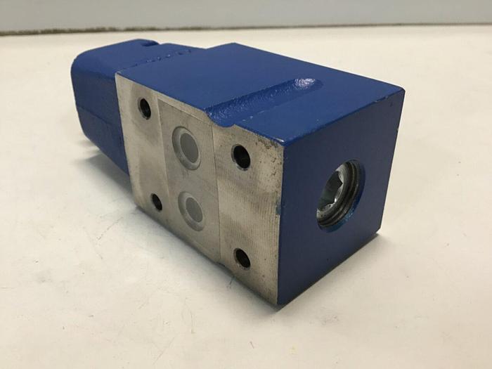 Used BOSCH Valve 0 811 104 111 #144584