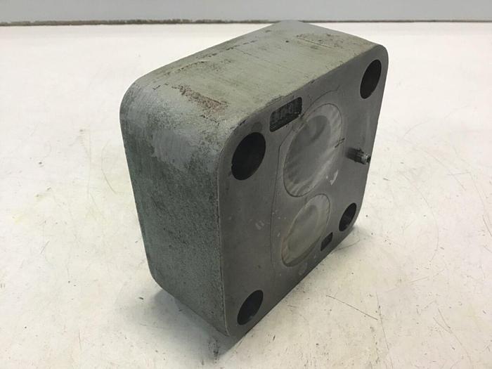 Used VICKERS Check Valve C5G825 #142501