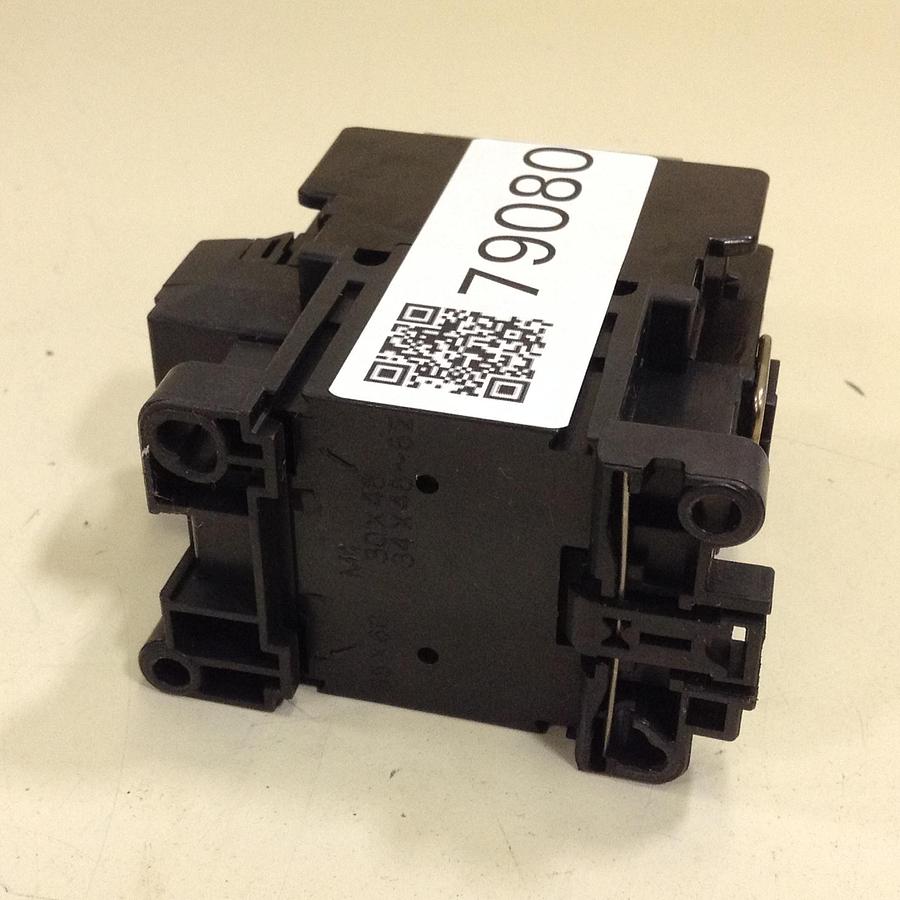 Used FUJI ELECTRIC Contactor SC-0 4NC0F0 USED