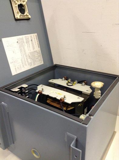 Used SQUARE D 3 kVA Transformer Disconnect 9070-SK3000A2 #67721