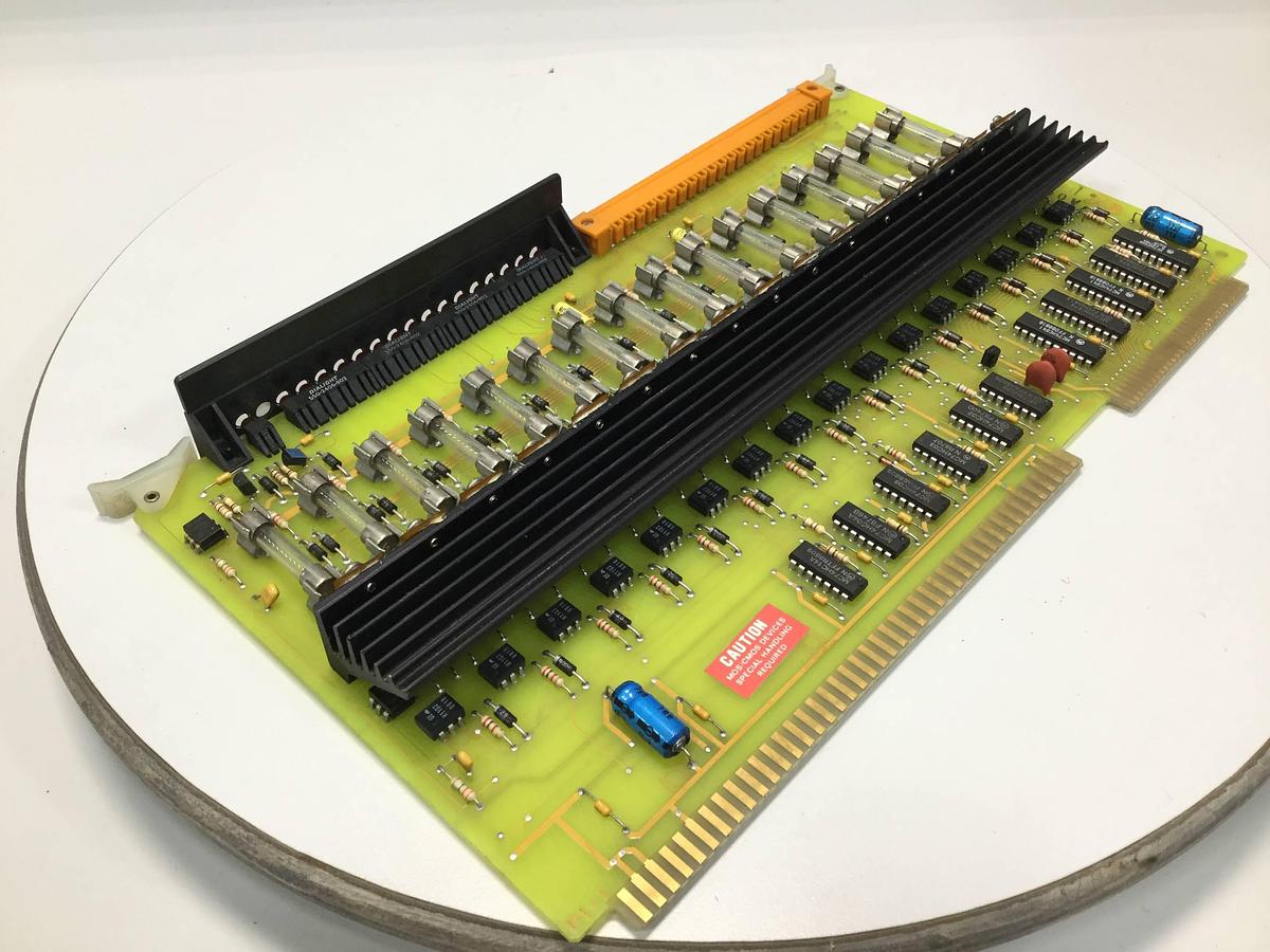 Used CINCINNATI MILACRON I/O Board 3-531-4479A Used