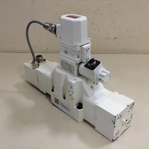 Used MOOG Hydraulic Servo Valve B97012-024 Used