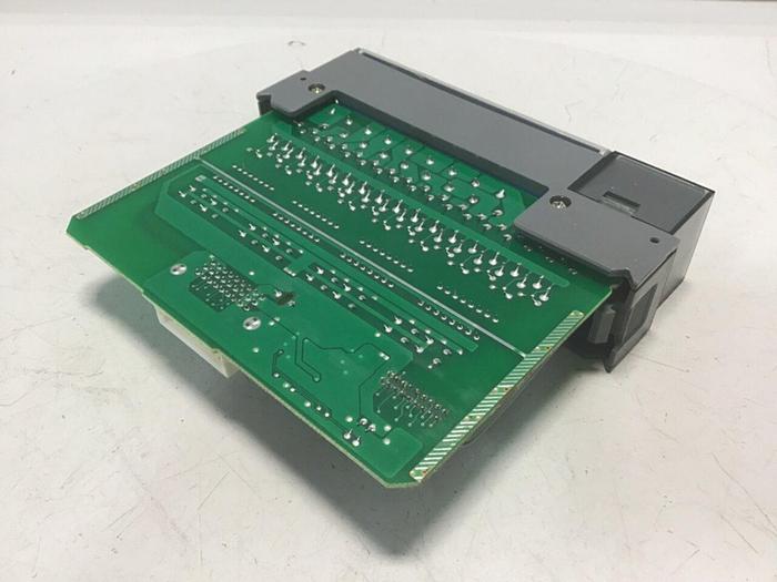 Used ALLEN BRADLEY Input Module 1746-IB16 SER C #127725