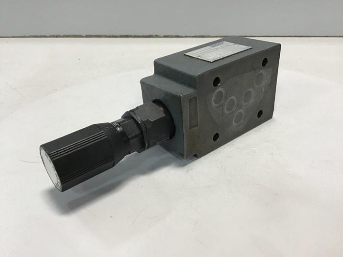 Used REXROTH Directional Valve ZDR10VP731200YM12 USED