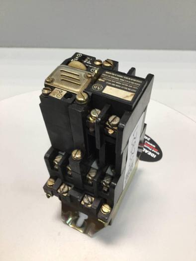 Used ALLEN BRADLEY Relay 700-N400A1 #92921