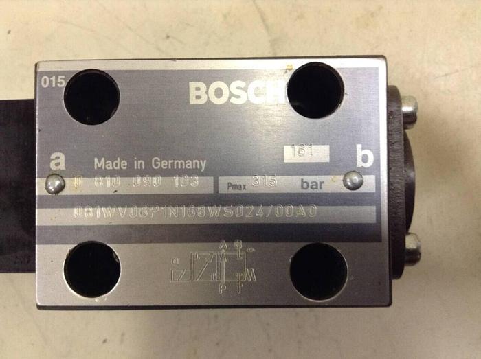 Used BOSCH Hydraulic Valve 0 810 090 103 Used