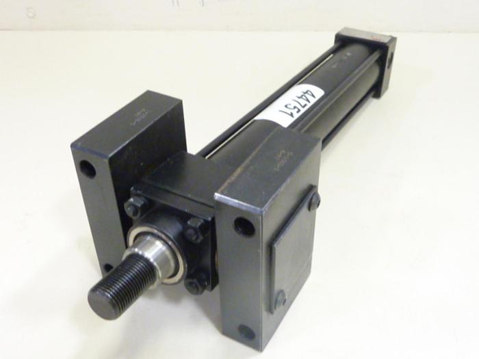 Used EATON CORPORATION Injection Sled Cylinder 0246-N34M #44751