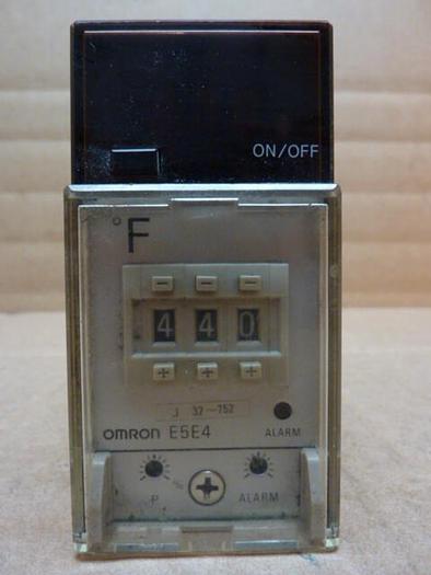 Used OMRON Temperature Control E5E4-R91J #27493