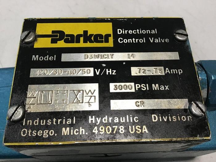 Used PARKER Valve D3W1C1Y 14 #140505