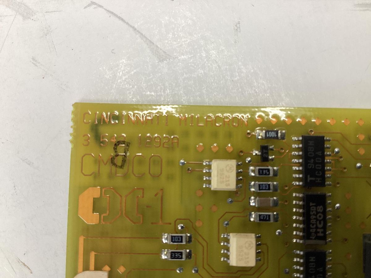 Used CINCINNATI MILACRON Circuit Board 3-542-1292A / BRACKET Used
