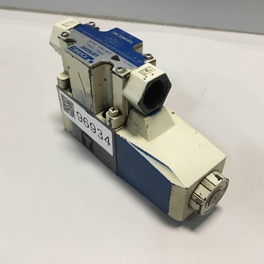 Used VICKERS Tokimec Directional Control Valve DG4V32AMP7HT1050 #96934