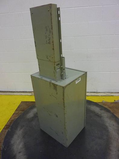 Used BUSSMANN Bus Dust Junction Tap Box BUS080 Used