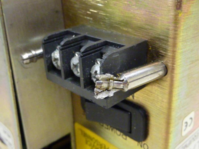 Used SCHNEIDER AUTOMATION INC Controller MM-PMC2400C #55803