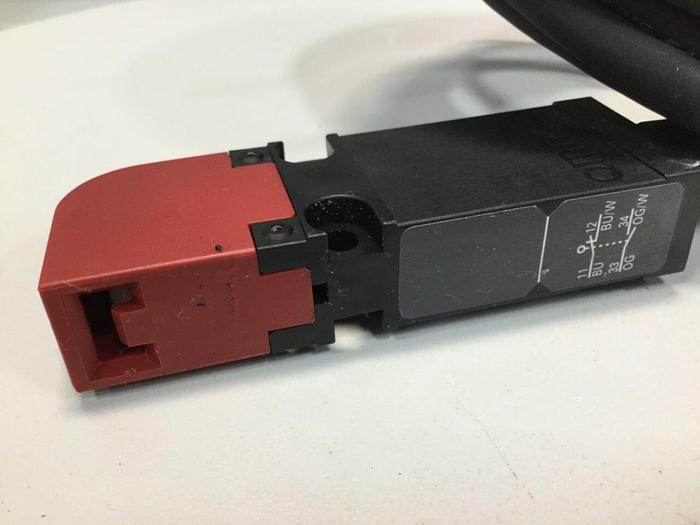 Used OMRON Door Switch D4GS-N1R-5 #103731