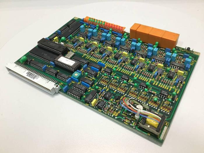 Used ELEKTRONIK Circuit Board E-7TEMP D1323E USed