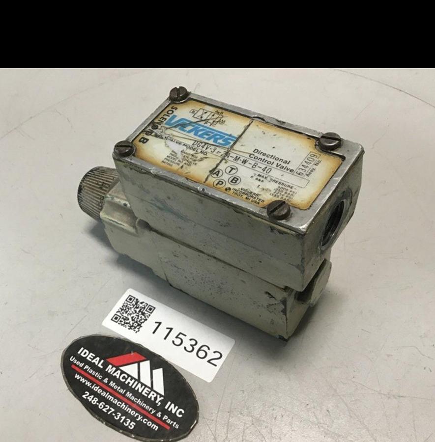 Used VICKERS Directional Control Valve DG4V-3-2A-M-W-B-40 USED
