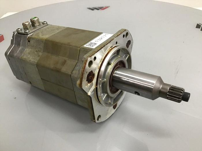 Used SIEMENS Motor 1FK6084-6AZ21-9ZZ9-Z S04 #132171