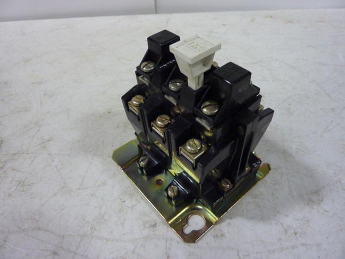 Used ALLEN BRADLEY Overload Starter Relay 592-BOV169 SER B W32 #58033