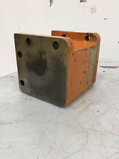 Used CINCINNATI MILACRON Clamp Spacer 315165 #125790