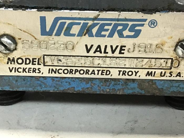 Used VICKERS Valves DG4V-3-2AL-M-U-HL7-60 #119564