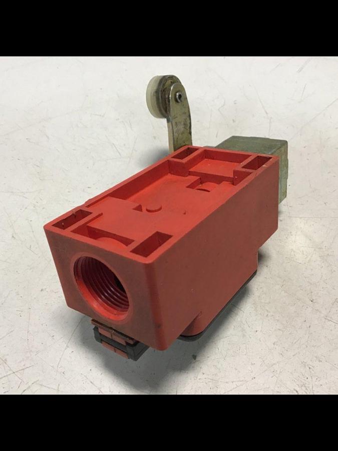 Used BERNSTEIN Limit Switch ENK-UV1Z AHS Used