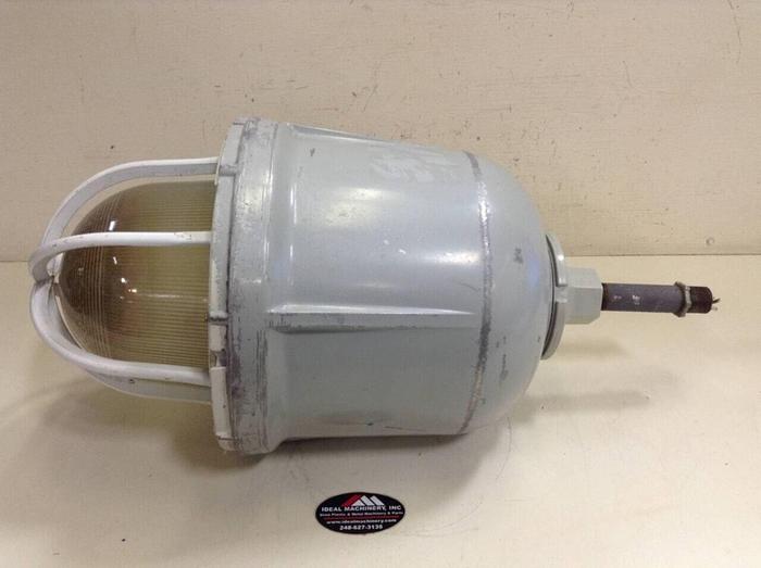 Used GENERAL ELECTRIC Explosion Proof Lighting Fixture H9115S3PHH Used