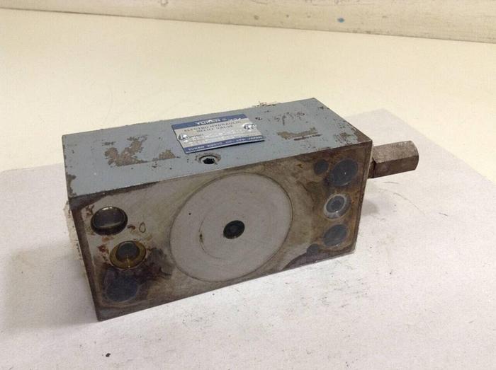 Used YUKEN Hydraulic Relief Valve EBG-10-C-2017 #68199