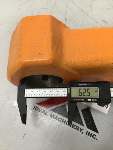 Used CINCINNATI MILACRON Toggle Link VT85-5 / TL #117164