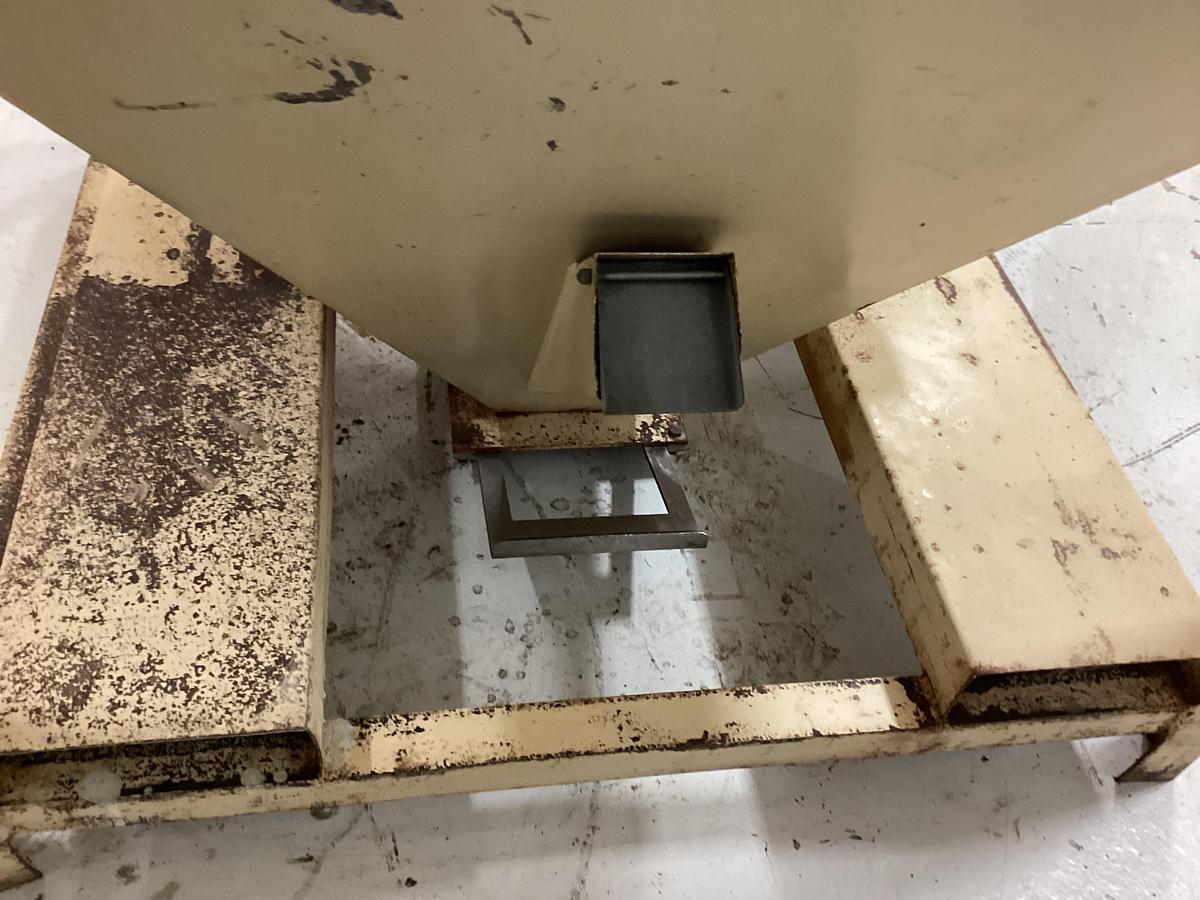 Used MATERIAL HANDLING 47 x 47 x 56 Surge Bin