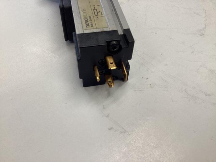 Used NOVOTECHNIK Linear Transducer TLH300 #138125