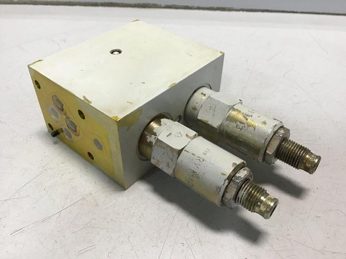 Used VICKERS Valve MCD2972 #125499