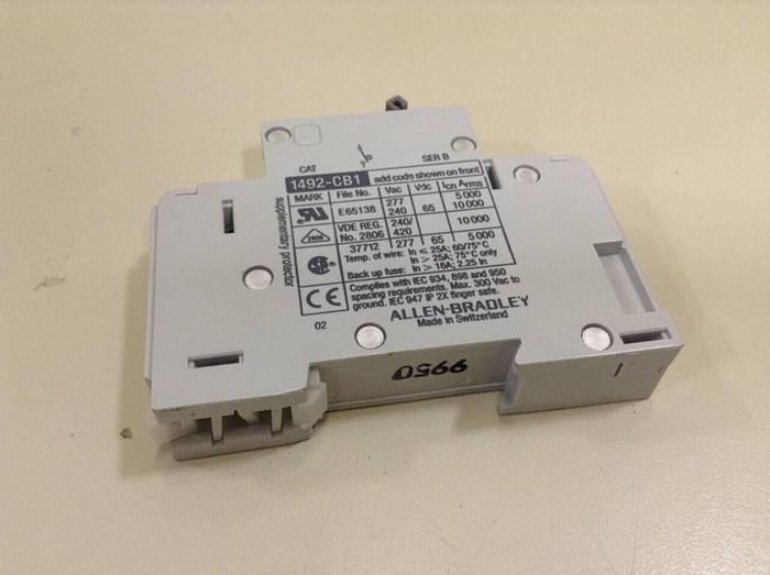 Used ALLEN BRADLEY 6 Amp Circuit Breaker 1492-CB1/G060 SER B #79620