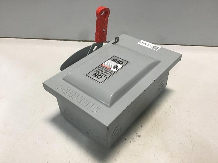 Used SIEMENS 30 Amp Safety Disconnect Switch HNF361 VBII #137846