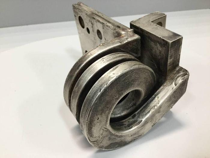 Used ITE SIEMENS Isolator block FROM K-1600 BREAKER #92657