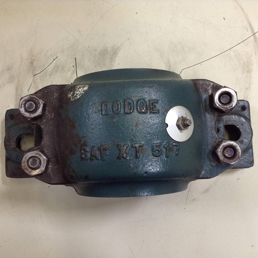 Used DODGE Pillow Block Roller Bearing SAF XT 517 Used