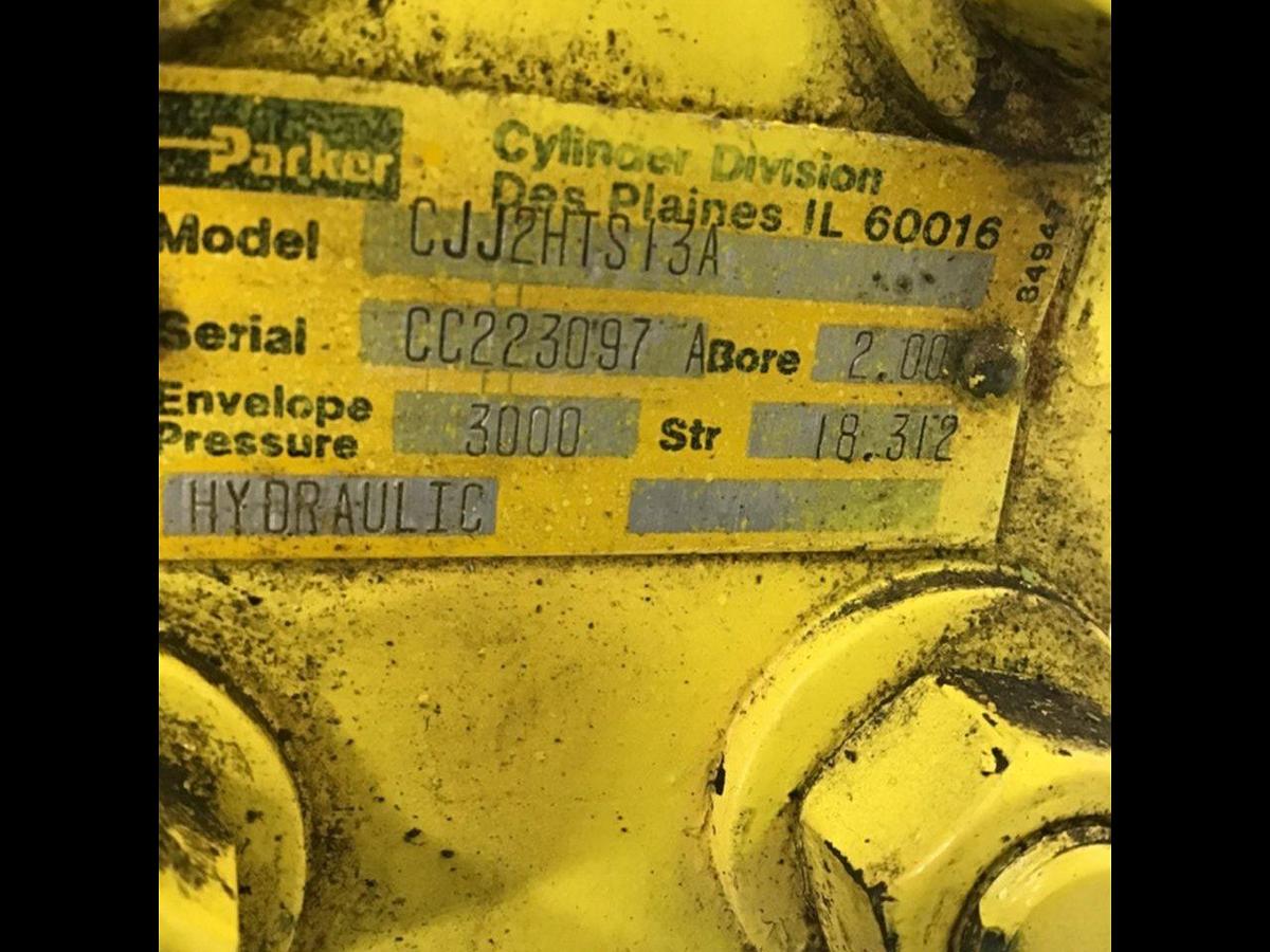 Used PARKER Clamp Cylinder CJJ2HTS13A #136897
