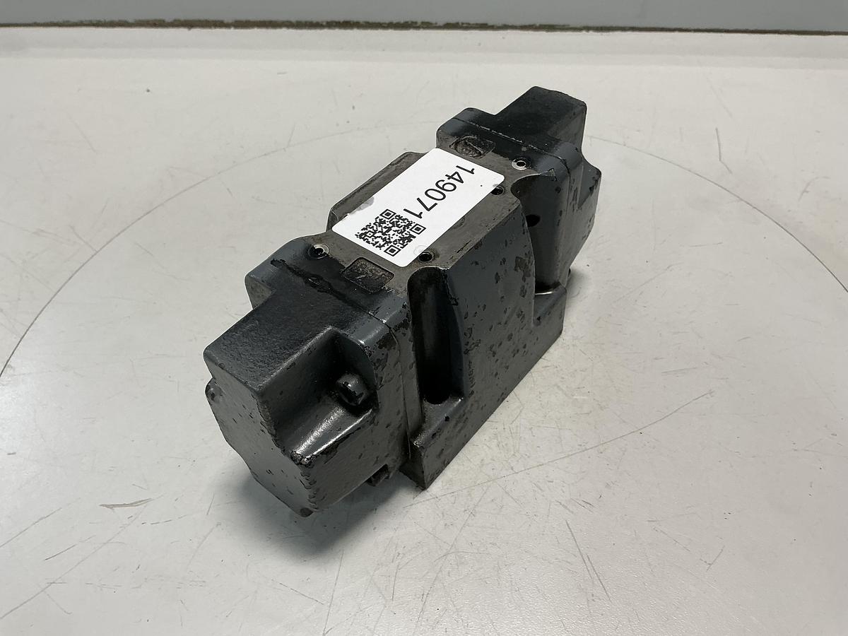 Used VICKERS DG5S 5N2C T M U H7 21