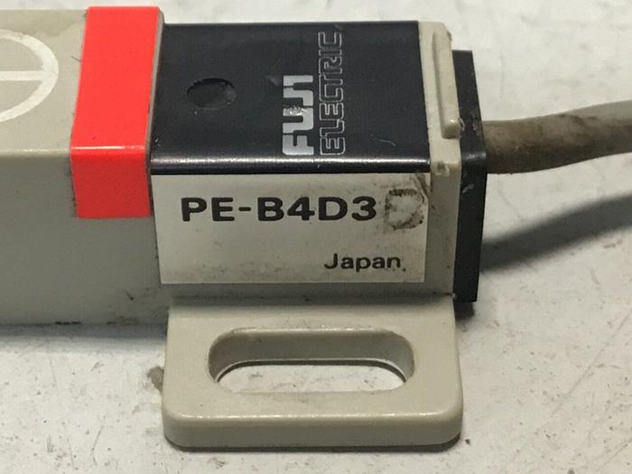 Used FUJI ELECTRIC Proximity Switch PE-B4D3 Used