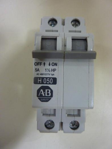 Used ALLEN BRADLEY 5 Amp Circuit Breaker 1492-CB2/H050 SER C #46996