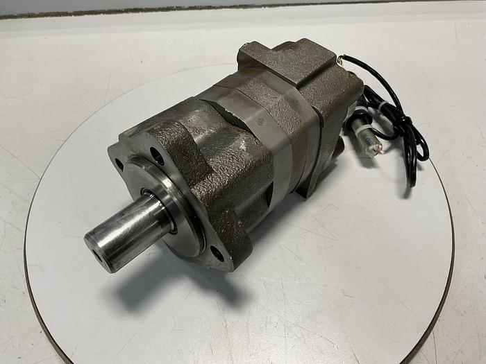 Used CHAR-LYNN 2TH08AS2S-E