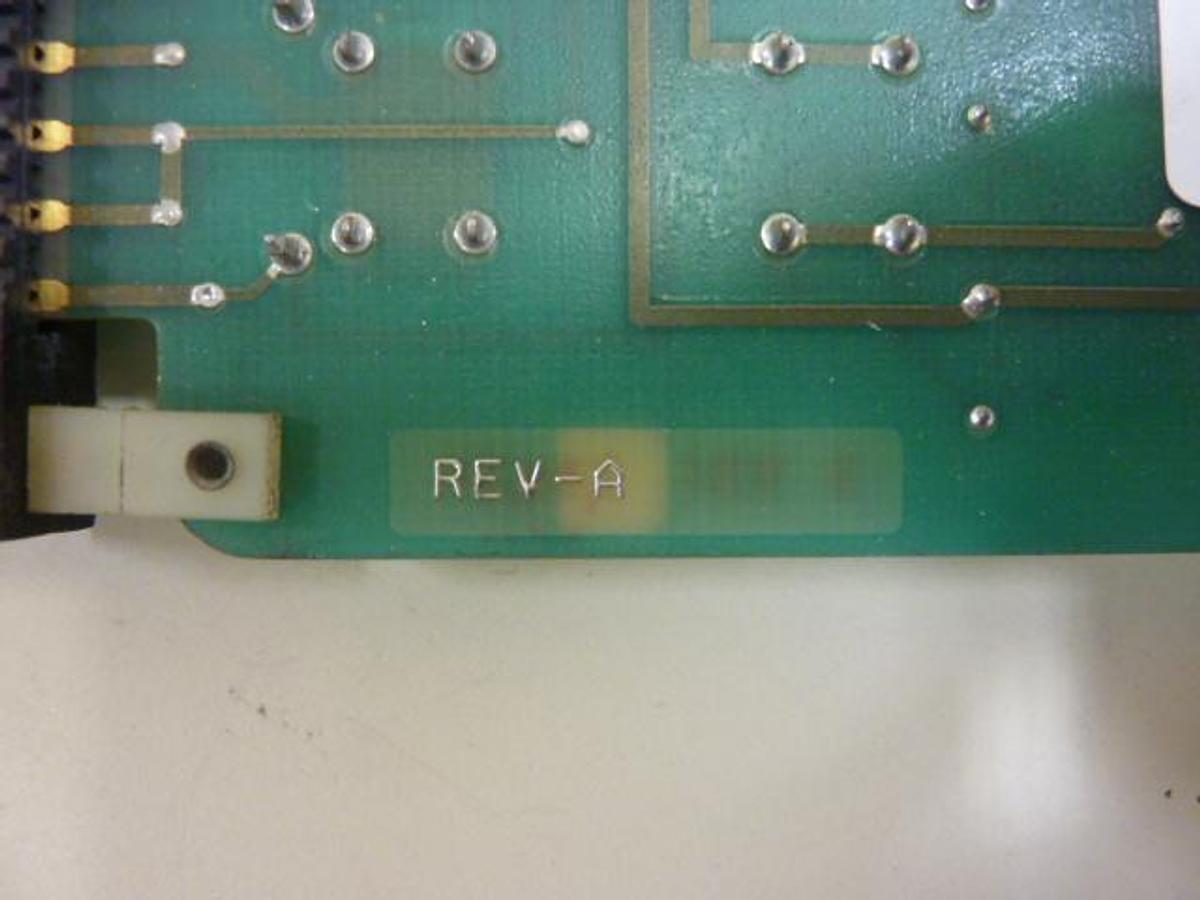 Used CINCINNATI MILACRON Output Board 3-531-3563A USED